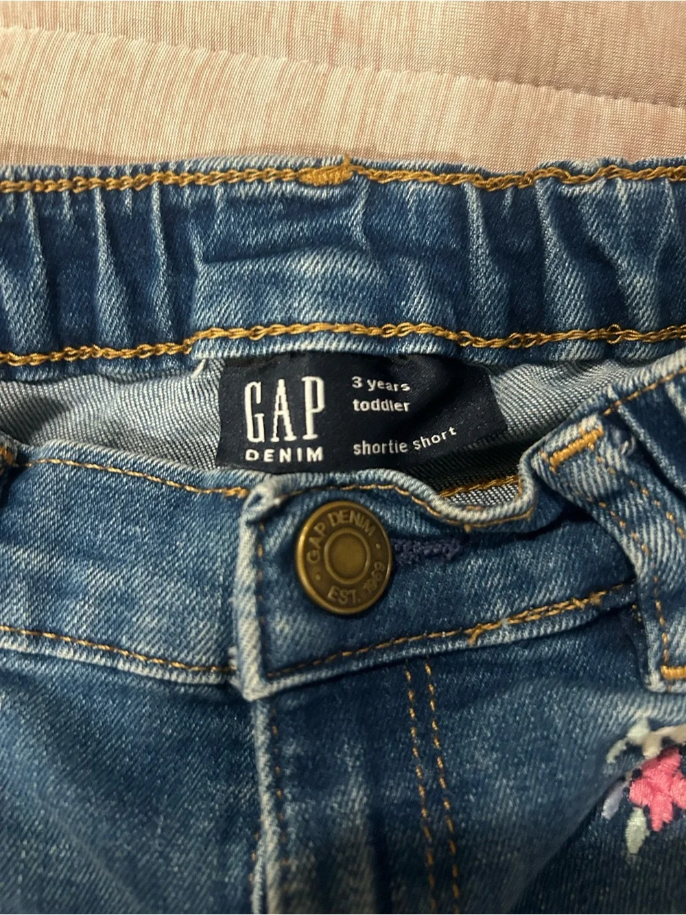 Gap Denim Floral Embroidered Shortie Shorts Toddler Girls 3 Years